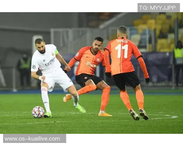 cd奥林匹亚对决精彩赛事分析与球队表现深度解读